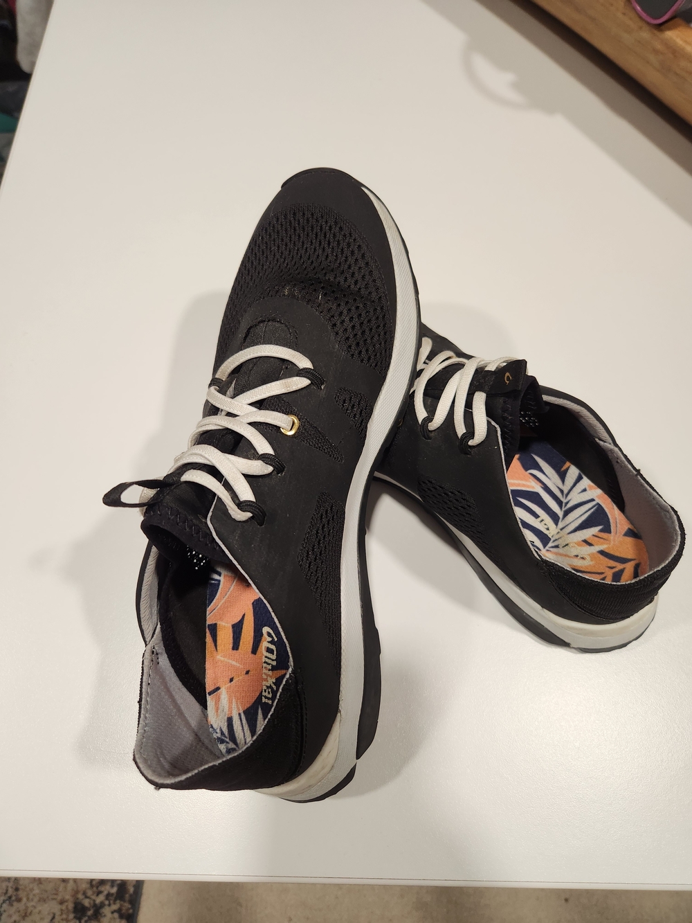 OluKai Women's Black Sneakers with White Laces, Retail For $120